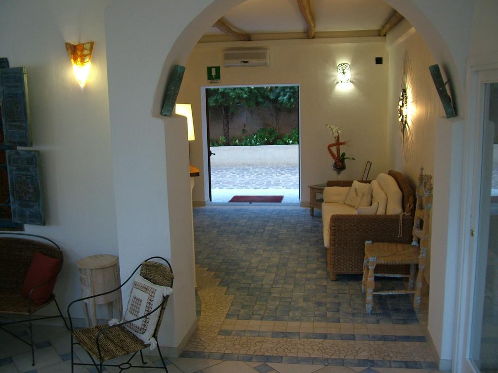 Papillo Resort Borgo Antico San Pantaleo Extérieur photo